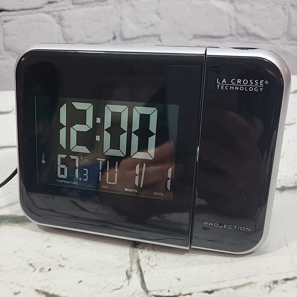 La Crosse Technology Projection Alarm Clock Digital Texted Works